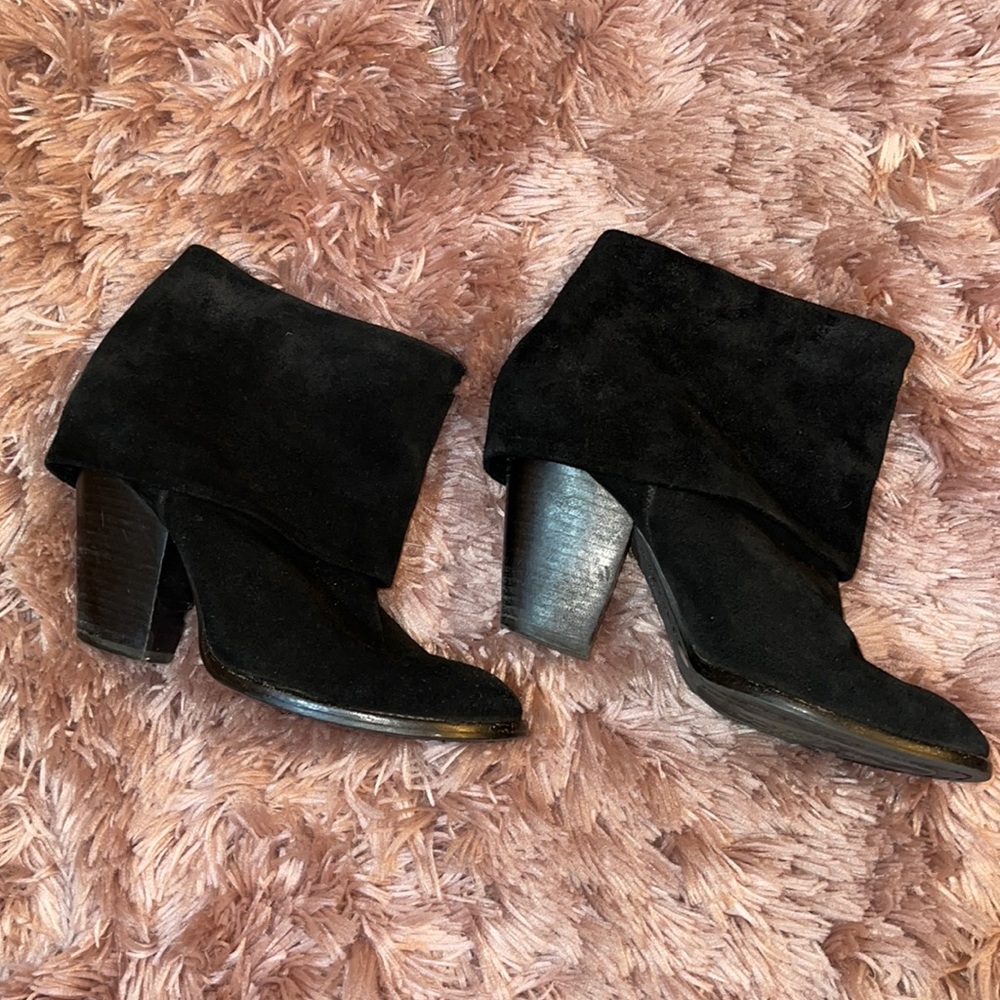 Black Vince Camuto Elephant Booties